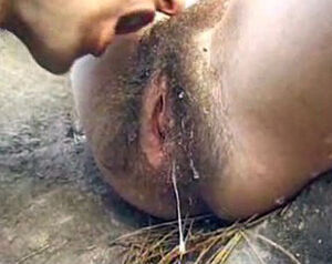 Highly highly wooly cougar vag outdoor